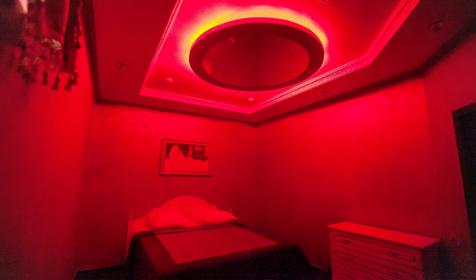 Двухкомнатные апартаменты. Отель Прага, г. Краснодар