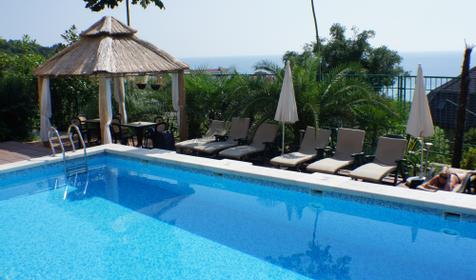 Бассейн отеля Олеся-Лоо, г. Сочи, Лазаревский район, п. Лоо