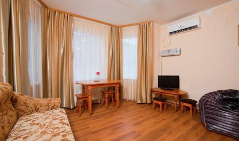 Номер Полулюкс. Гостиничный комплекс Графская поляна, Майкопский район, развилка трассы Даховская-Лаго-Наки