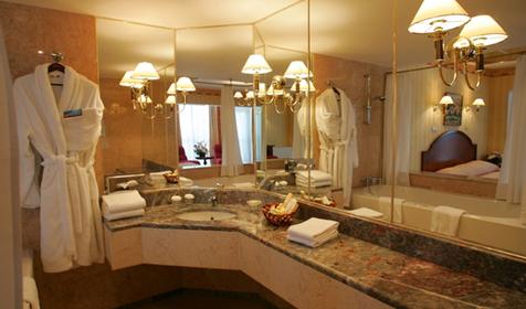 Люкс Апартамент. Маринс Парк Отель, г. Сочи