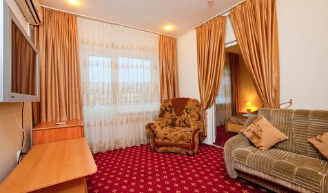 Двухкомнатный люкс. Отель Шарм, г. Адлер