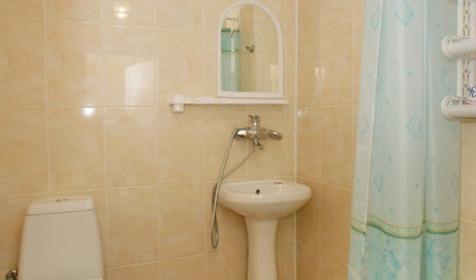 Трех-, четырехместный люкс на 2 этаже. Мини-гостиница Дольче Вита, Туапсинский район, п. Небуг