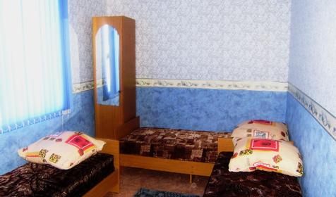 Трехместный номер. Гостевой дом по ул. Бондаревой, 11/1. Сочи, Темрюкский р-н, п. Пересыпь