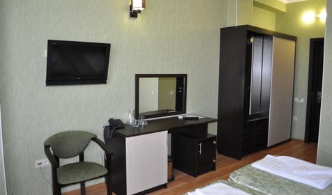 Номер Стандарт с двумя односпальными кроватями. Отель Понтос, г. Анапа, п. Витязево