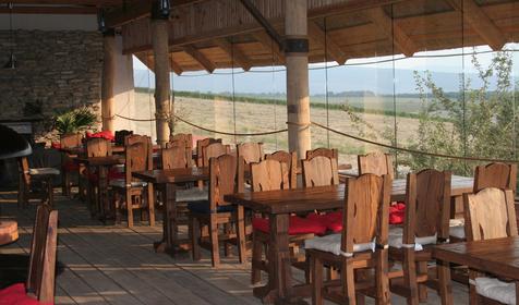 Ресторан У озера. Усадьба Семигорье, г. Новороссийск