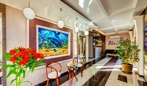 Холл. Отель Black Sea, г. Геленджик