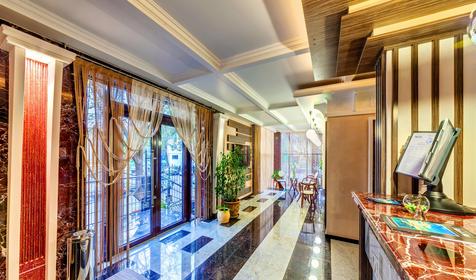 Холл. Отель Black Sea, г. Геленджик