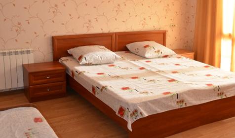 Трехместный номер с кондиционером. Гостевой дом "Мария". Сочи. Адлер