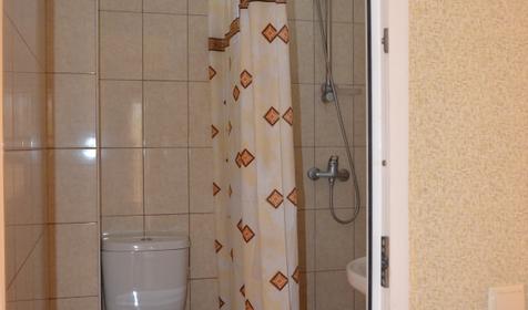 Четырехместный номер с кондиционером. Гостевой дом "Мария". Сочи. Адлер