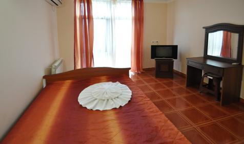 Отель "Островок-1", г. Анапа, п. Витязево