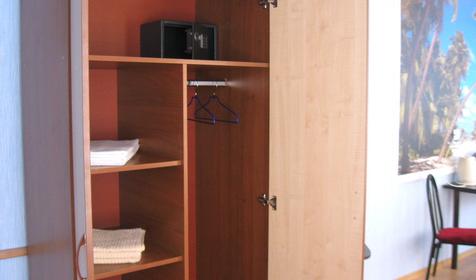 Семейный номер. Мини-гостиница На Николаевской. Ейск