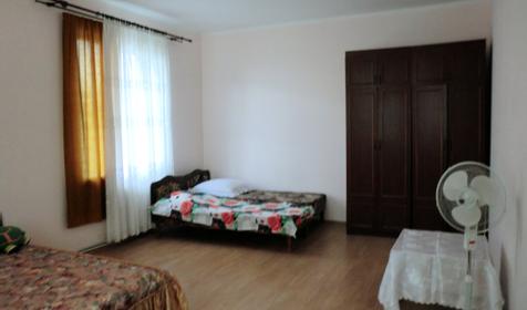 Четырехместный номер. Гостевой дом Райский дом, с. Кабардинка