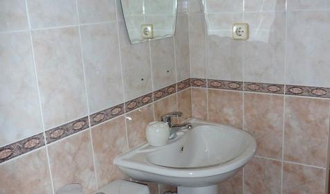 Трехместный стандарт. Гостевой дом Ла-Коста, г. Адлер