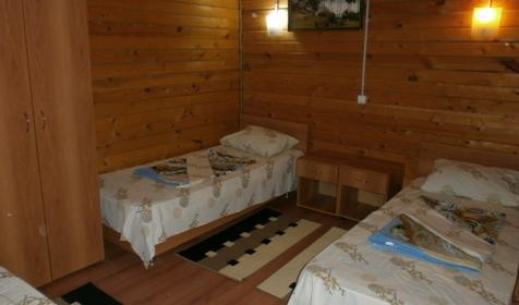 Трехместный номер. Гостиничный комплекс Форествиль, г. Сочи, Лазаревский район, кп. Солоники