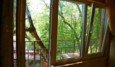 Туристическая база отдыха Нефтяник, Туапсинский район, п. Бухта Инал