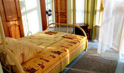 Двухместный номер с дополнительным местом. Гостевой дом Катрин, г. Геленджик