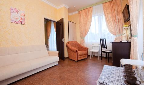 Двухкомнатный Люкс с балконом. Гостиница Bounty, г. Геленджик