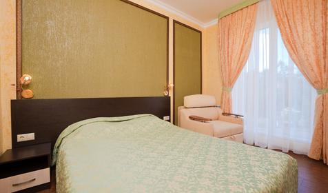 Двухкомнатный Люкс с балконом. Гостиница Bounty, г. Геленджик