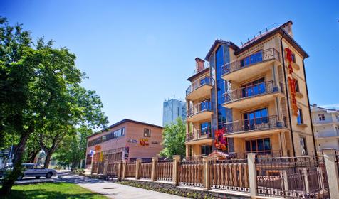 Отель Жар-птица