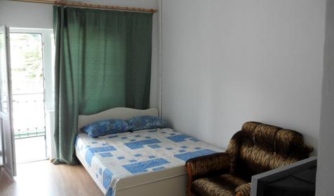 Двухместный комфорт. Гостевой дом Заречный. Дедеркой