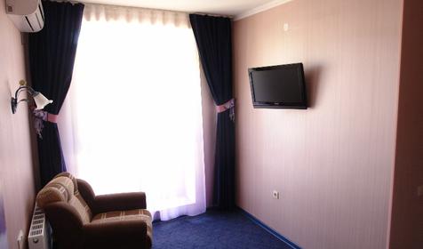 Стандарт "Ирис". Гостевой дом "Три сына", г. Анапа