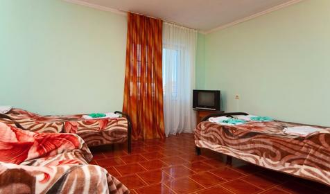 Трехместный стандарт с доп. местом. Отель "Островок". Анапа. Витязево