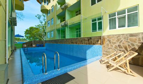 Бассейн. Пансионат Южная ночь. Сочи. Вардане