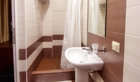 Двухместный номер с балконом. Отель "Фаворит", г. Геленджик