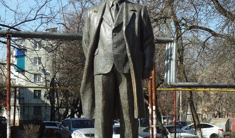 памятник Димитрову