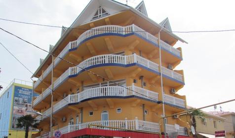 Гостиница Дом на Ульянова 9, г. Сочи, Адлер