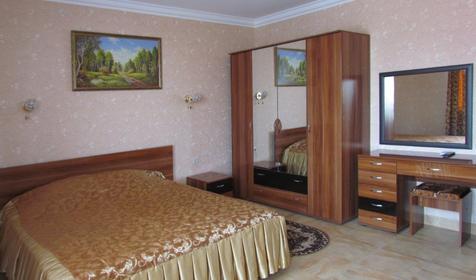 Двухкомнатный номер. Гостиница Дом на Ульянова 9, г. Сочи, Адлер