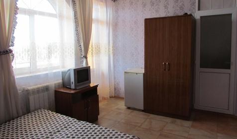 Четырехместный номер. Гостиница Дом на Ульянова 9, г. Сочи, Адлер