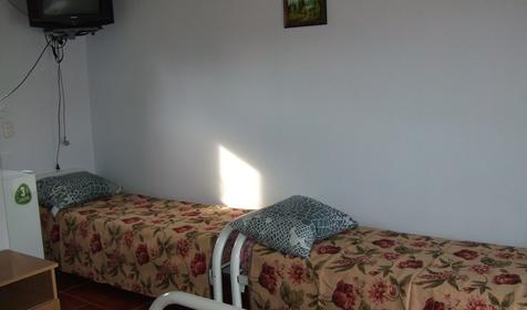 Четырехместный номер. Гостевой дом Приморская 22, Темрюкский р-н, п. Кучугуры