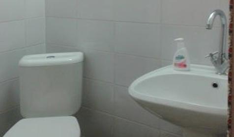 Санузел двухкомнатного номера, гостевой дом Абсолют на Школьной, г. Анапа, ст. Благовещенская