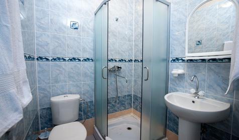 Стандарт двухместный в корпусе (с дополнительным местом) . Санаторий Рябинушка, г. Анапа