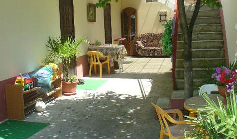 Территория. Гостевой дом Анжелика, г. Сочи, Лазаревский район, п. Лазаревское