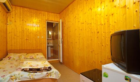 Двухместный номер. Гостевой дом Луиза, г. Сочи, Лазаревский район, п. Лоо