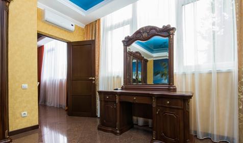 Трехкомнатная квартира бизнес-класса. Гостевой дом Маргарита, Сочи, Адлер