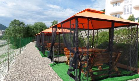 Беседки у реки, Гостевой дом Адмирал, Туапсинский район, п. Небуг