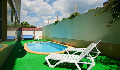 Бассейн. Гостевой дом Бристоль, г. Анапа