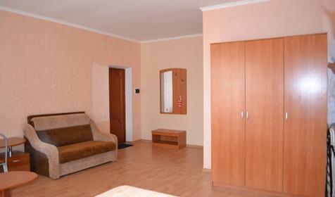 Четырехместный номер. Гостевой дом Золотой каштан, г. Геленджик, с. Архипо-Осиповка