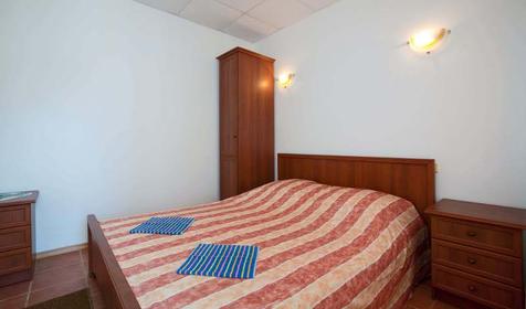 Двухместный второй категории (25, 35). Гостевой дом Калинка, г. Геленджик
