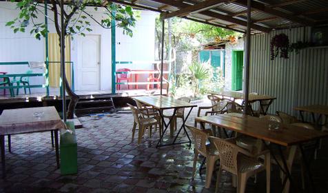 Гостевой дом Карина. Туапсе. Дедеркой