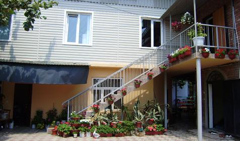 Гостевой дом Карина. Туапсе. Дедеркой