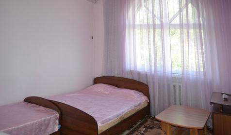 Трехместный номер. Частный гостевой дом Белые ночи, г. Геленджик, пос. Архипо-Осиповка