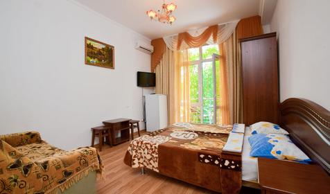 Четырехместный номер. Отель София, г. Геленджик, с. Дивноморское