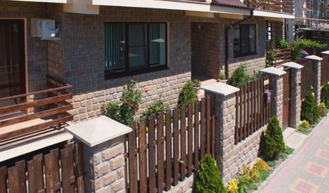 Территория. Гостевой дом Альпина, г. Геленджик, с. Дивноморское