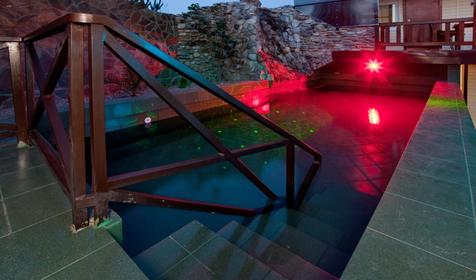 Бассейн. Гостиница Колумб, г. Сочи, п. Лоо