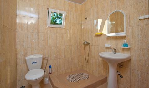 Четырехместный номер ПК. Частный дом Виолетта, г. Сочи, Лазаревский район, п. Лоо