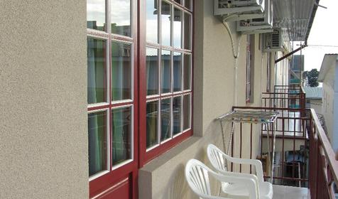 Трехместный люкс. Гостевой дом Лидия, г. Сочи, Адлерский район